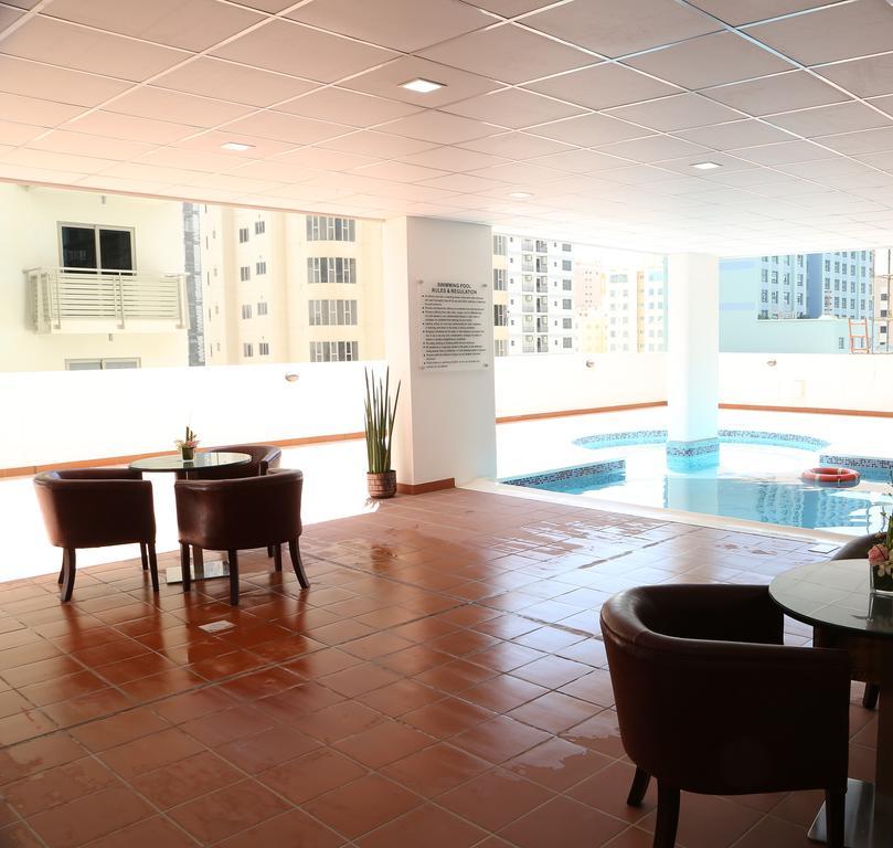 Belle Tower Apartments Манама Екстериор снимка