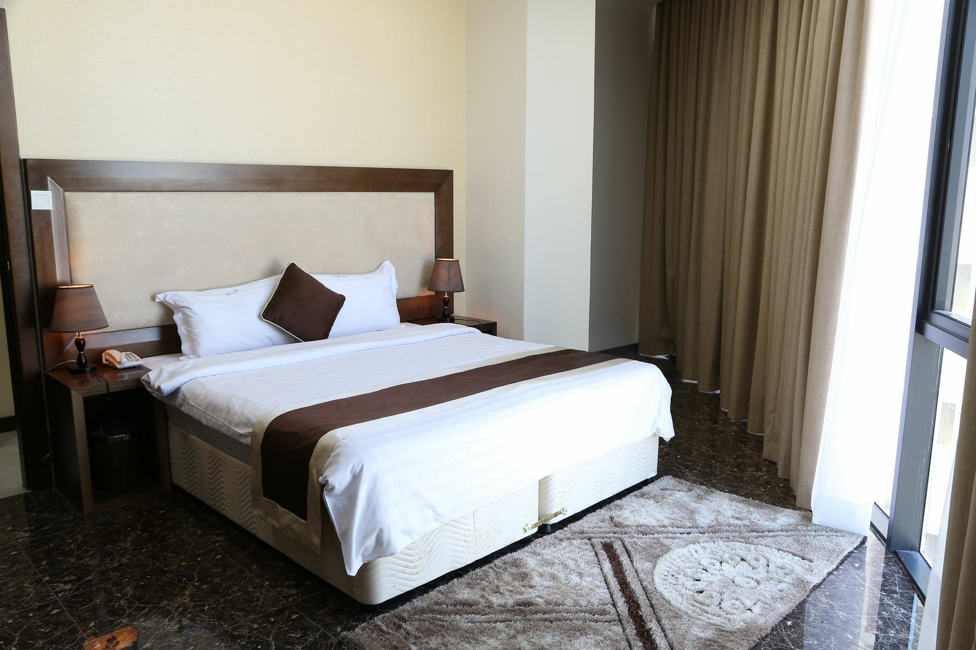 Belle Tower Apartments Манама Екстериор снимка